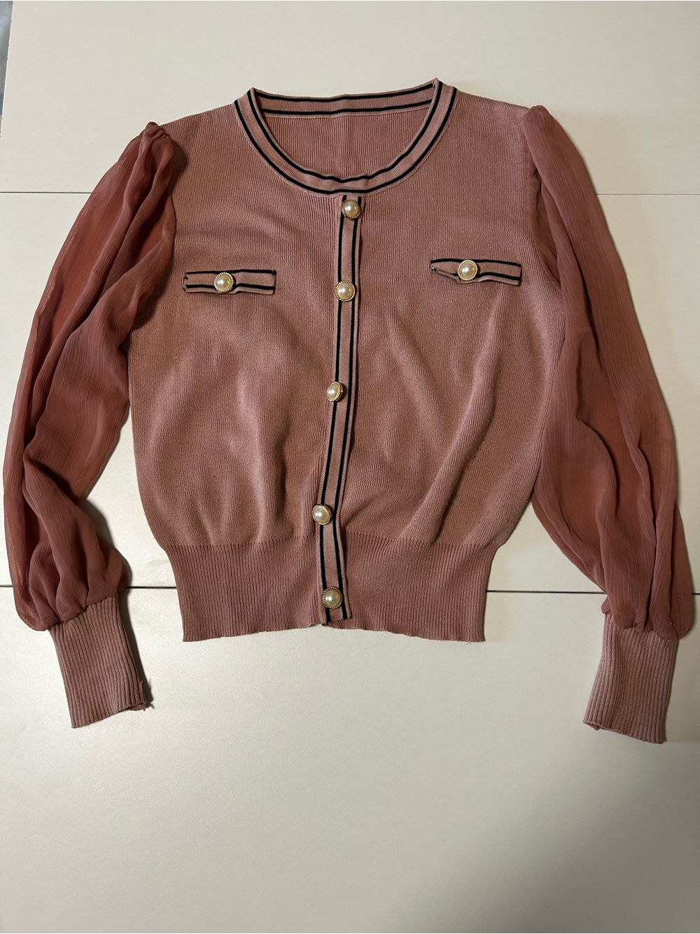 Pink Elegant Women Shirt with Decorative Buttons